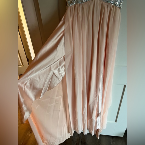 Grad Dress - Picture 3 of 5